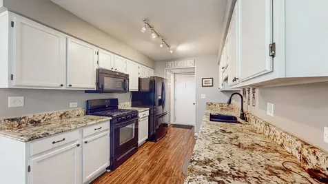 263 South Collins Street South Elgin IL 60177