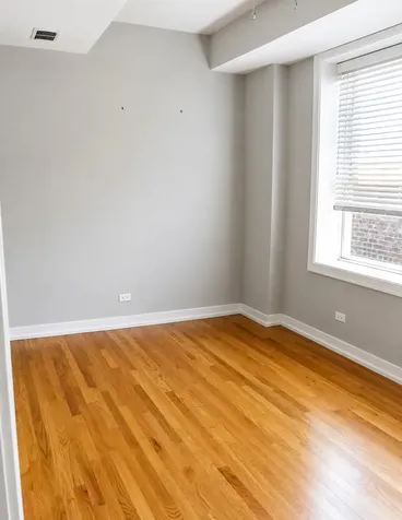 2737 West Evergreen Avenue Chicago IL 60622