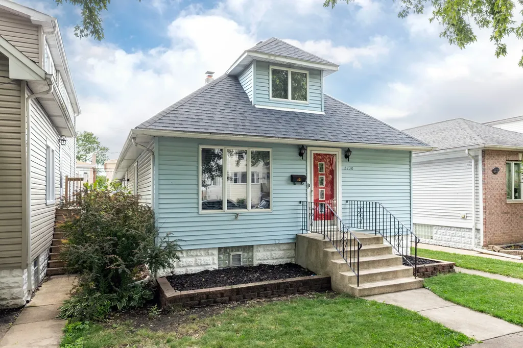 2230 North 75th Avenue Elmwood Park IL 60707