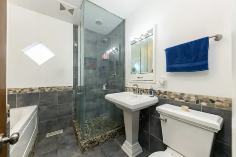 2230 North 75th Avenue Elmwood Park IL 60707