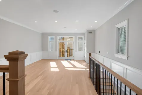 5054 North Claremont Avenue Chicago IL 60625