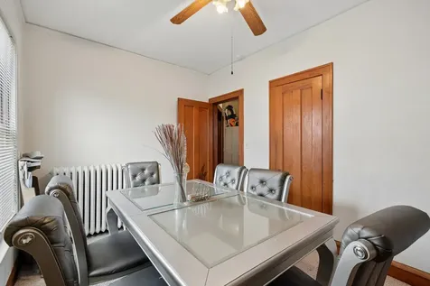 5922 North Melvina Avenue Chicago IL 60646