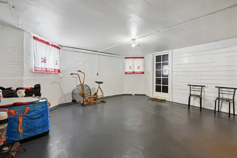 5922 North Melvina Avenue Chicago IL 60646