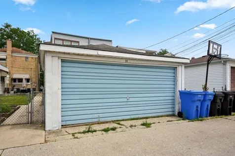 5922 North Melvina Avenue Chicago IL 60646