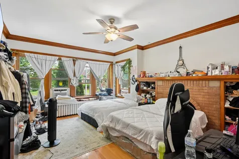 5922 North Melvina Avenue Chicago IL 60646