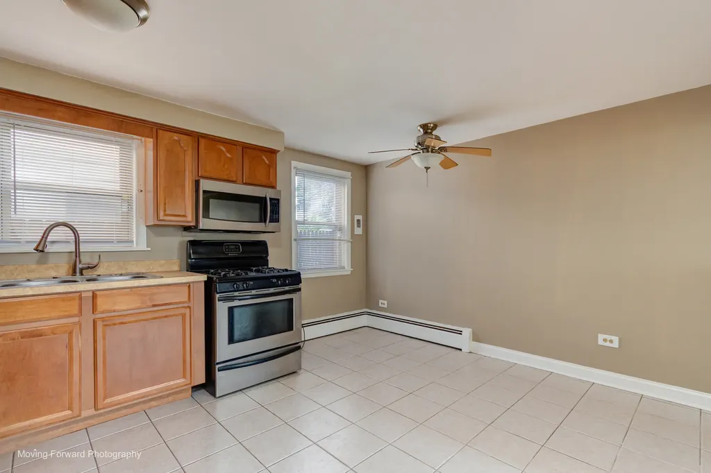 2336 Union Street Blue Island IL 60406