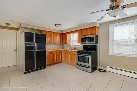 2336 Union Street Blue Island IL 60406