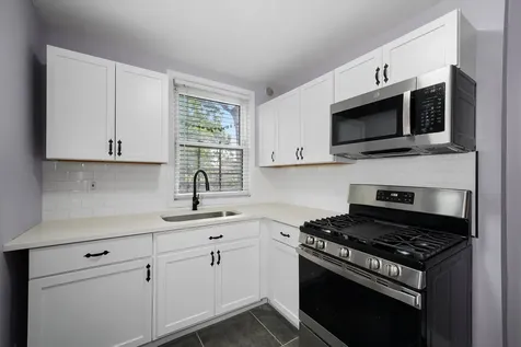 11347 South Ada Street Chicago IL 60643