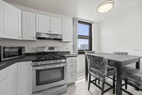 2605 South Indiana Avenue Chicago IL 60616