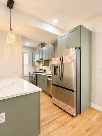 5158 West Agatite Avenue Chicago IL 60630