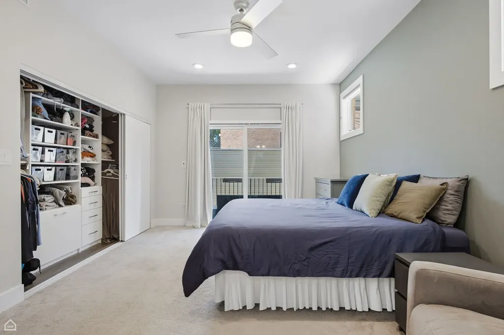 1369 West Hubbard Street Chicago IL 60642