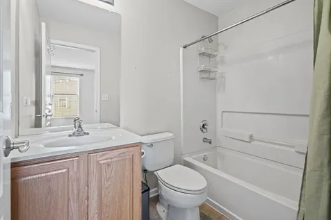 143 Bristol Lane Wood Dale IL 60191