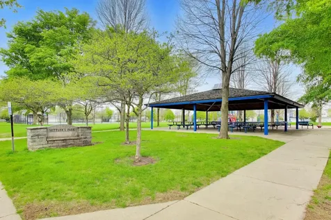 3091 Long Common Parkway Elgin IL 60124