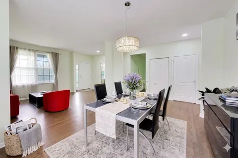 3091 Long Common Parkway Elgin IL 60124