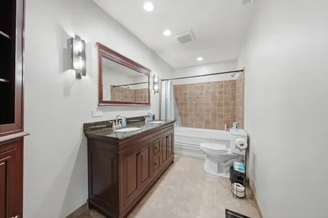 17160 Oriole Avenue Tinley Park IL 60477