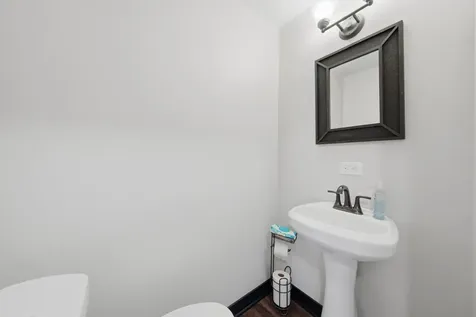 17160 Oriole Avenue Tinley Park IL 60477