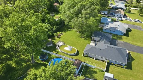 17160 Oriole Avenue Tinley Park IL 60477
