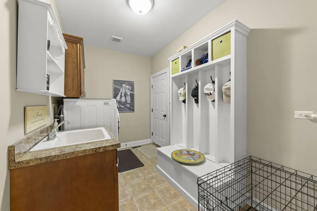 1N003 Richard Avenue Wheaton IL 60187