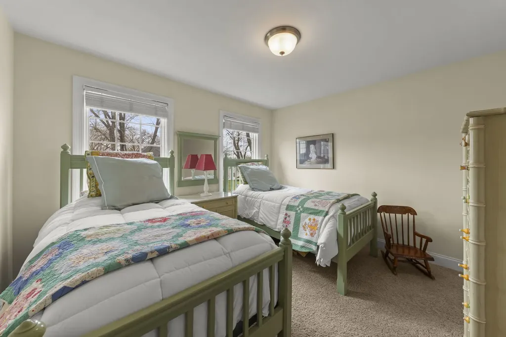 1N003 Richard Avenue Wheaton IL 60187
