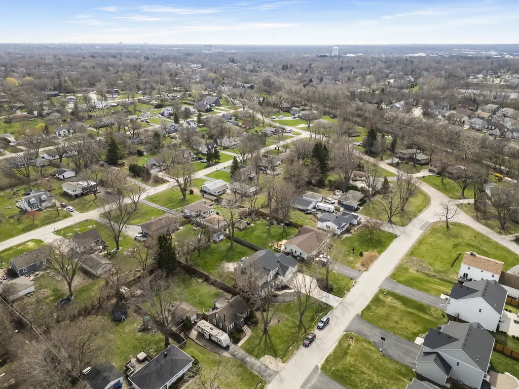 1N003 Richard Avenue Wheaton IL 60187