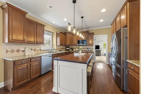1N003 Richard Avenue Wheaton IL 60187