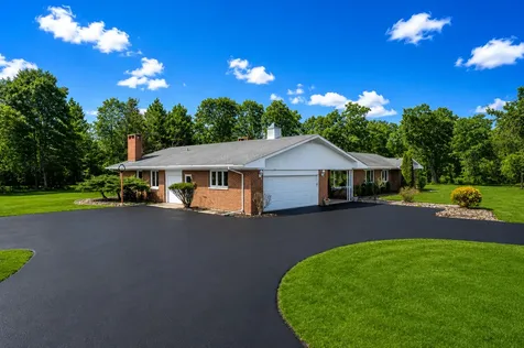15600 Griswold Springs Road Plano IL 60545
