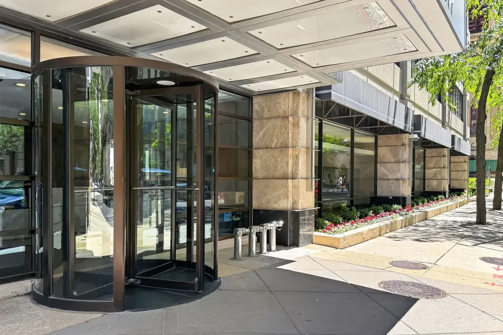 30 East Huron Street Chicago IL 60611