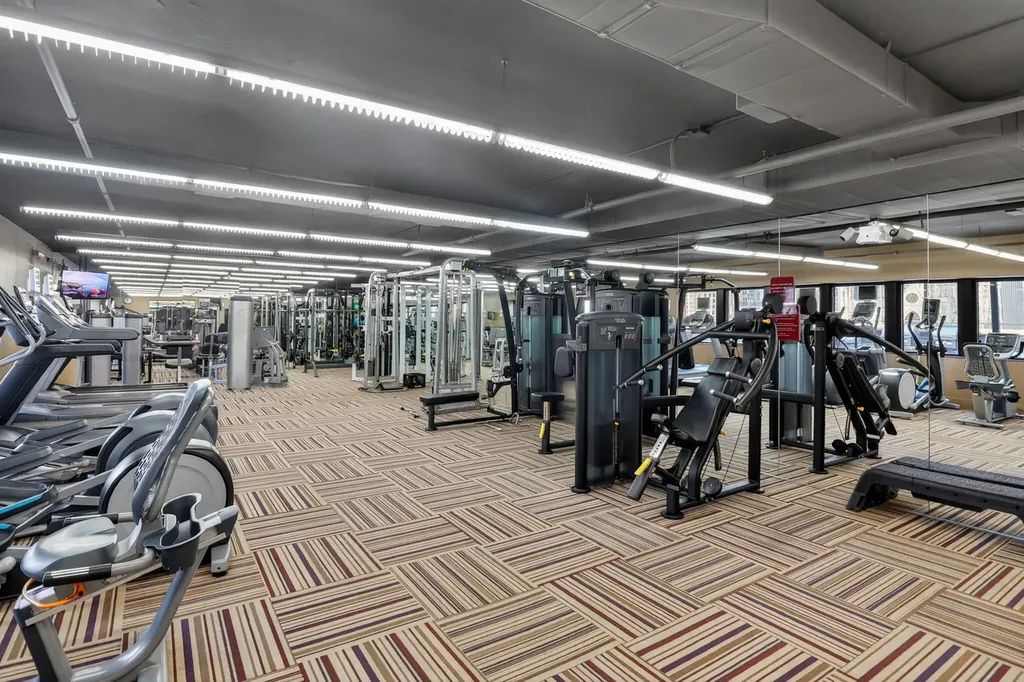30 East Huron Street Chicago IL 60611