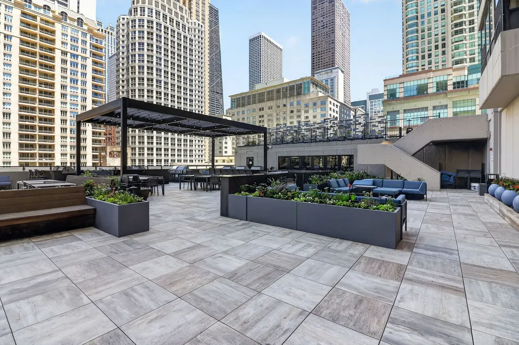 30 East Huron Street Chicago IL 60611