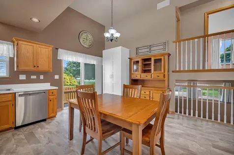 300 Turnbridge Drive Shorewood IL 60404