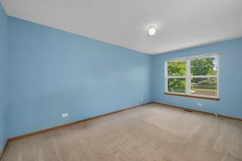 300 Turnbridge Drive Shorewood IL 60404