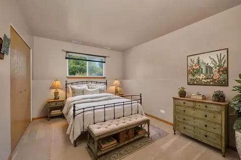 300 Turnbridge Drive Shorewood IL 60404