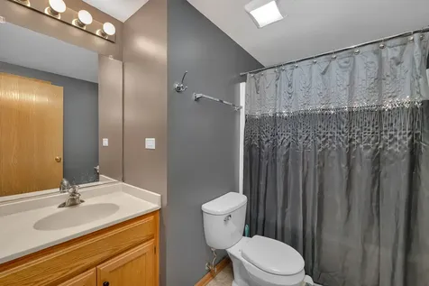 300 Turnbridge Drive Shorewood IL 60404