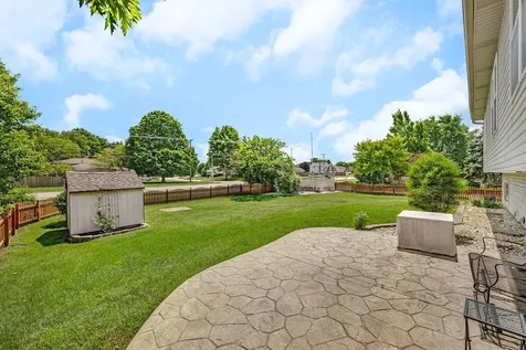 300 Turnbridge Drive Shorewood IL 60404