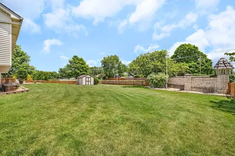 300 Turnbridge Drive Shorewood IL 60404