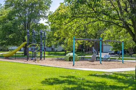 300 Turnbridge Drive Shorewood IL 60404