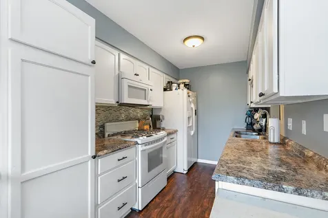603 Silver Creek Road Woodstock IL 60098