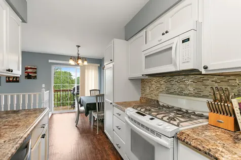 603 Silver Creek Road Woodstock IL 60098