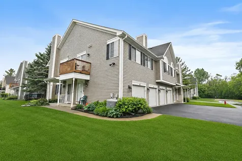 603 Silver Creek Road Woodstock IL 60098
