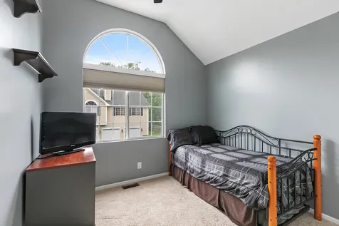 603 Silver Creek Road Woodstock IL 60098