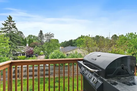 603 Silver Creek Road Woodstock IL 60098