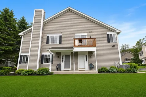 603 Silver Creek Road Woodstock IL 60098