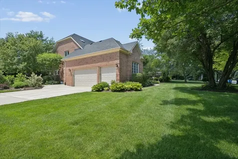 7209 Brae Court Gurnee IL 60031