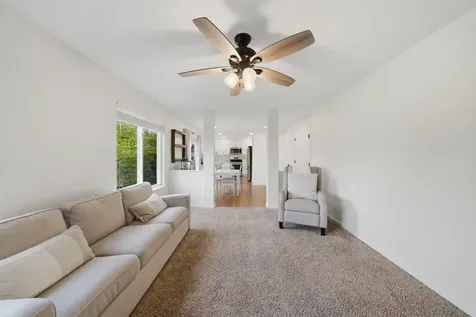 2432 Waterleaf Lane Woodstock IL 60098