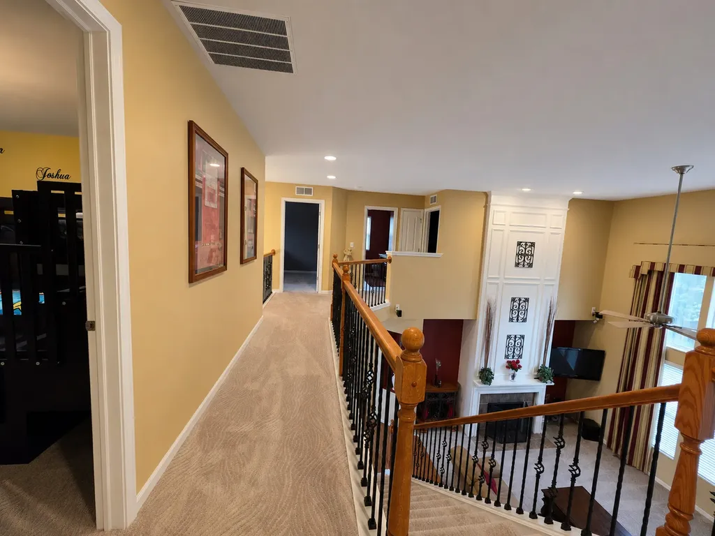 4 Snead Court Bolingbrook IL 60490