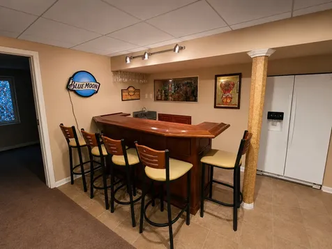 4 Snead Court Bolingbrook IL 60490