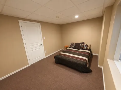4 Snead Court Bolingbrook IL 60490