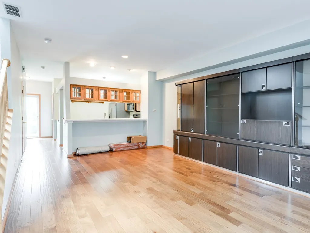 2535 Carrolwood Road Naperville IL 60540