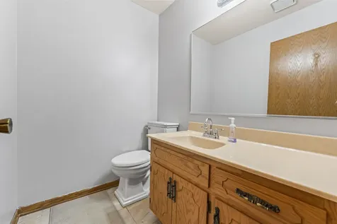 16036 Pine Drive Tinley Park IL 60477