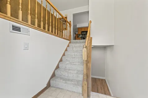 16036 Pine Drive Tinley Park IL 60477